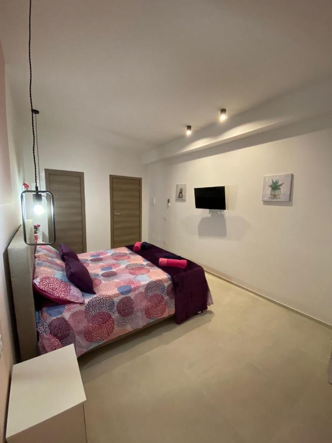 Viole Di Mare Guest House San Leone Extérieur photo